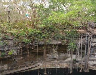 tirolina en los parques